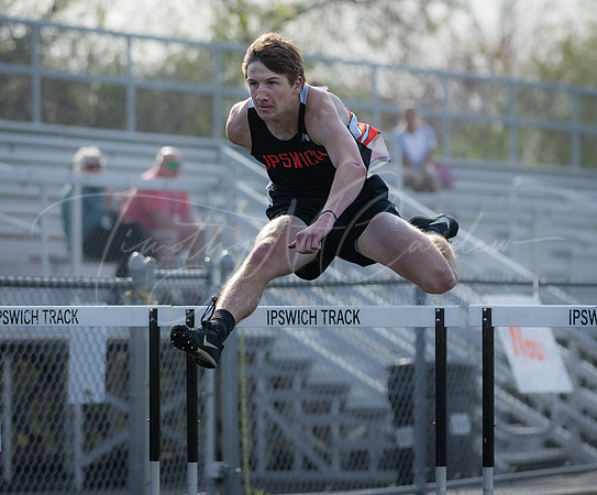 Ipswich vs Amesbury Varsity Spring Track & Field Event 2022_2022-05-05_05-04-16_IM1D1821_@TimCardew_2022