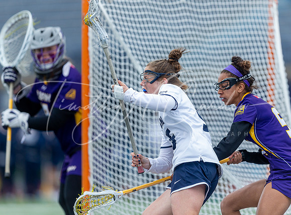 University of New Hampshire vs UAlbany Women’s Lacrosse Game 2022_2022-04-06_04-09-54_AB5W8212_@TimCardew_2022