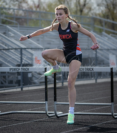 Ipswich vs Amesbury Varsity Spring Track & Field Event 2022_2022-05-05_04-24-29_IM1D1675_@TimCardew_2022