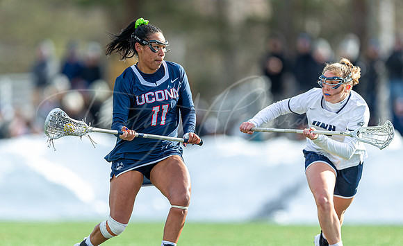 University of New Hampshire vs #25 University of Connecticut Women’s Lacrosse Game 2022_2022-02-27_03-31-32_AB5W5990_@TimCardew_2022