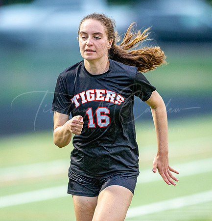 Ipswich vs North Reading Girls Varsity Soccer 2022_2022-09-20_06-05-17_AB5W6382_@TimCardew_2022