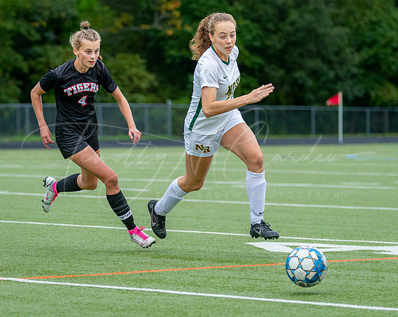 Ipswich vs North Reading Girls Varsity Soccer 2022_2022-09-20_05-00-11_DT7T1630_@TimCardew_2022