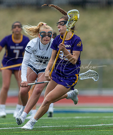University of New Hampshire vs UAlbany Women’s Lacrosse Game 2022_2022-04-06_04-02-02_AB5W8001_@TimCardew_2022