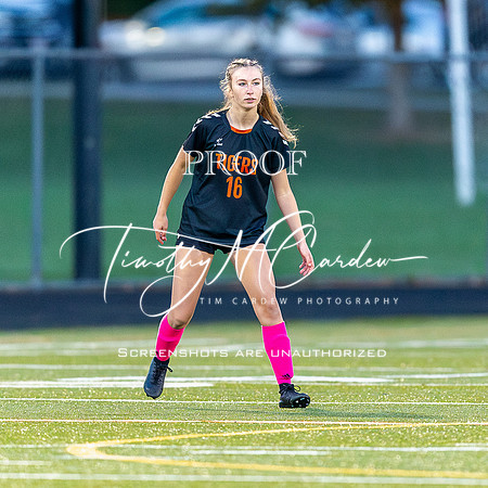 Ipswich vs Georgetown Girls Varsity Soccer 2024_2024-10-15_06-00-46_DT7T8769_@TimCardew_2024-Enhanced-NR