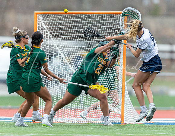 University of New Hampshire vs Vermont Women’s Lacrosse Game 2022_2022-04-16_01-54-51_AB5W0819_@TimCardew_2022