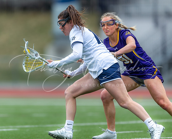 University of New Hampshire vs UAlbany Women’s Lacrosse Game 2022_2022-04-06_02-21-23_AB5W5809_@TimCardew_2022