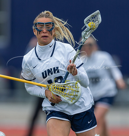 University of New Hampshire vs UAlbany Women’s Lacrosse Game 2022_2022-04-06_02-31-28_AB5W6130_@TimCardew_2022