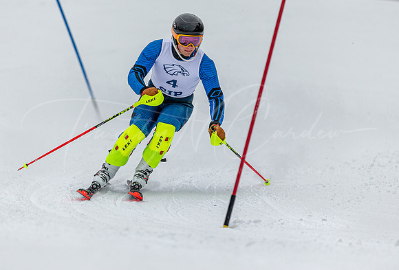St. John’s Prep vs Masconomet Regional & Newburyport HS Varsity Ski Race 2022_2022-02-01_05-00-08_IM1D4932_@TimCardew_2022