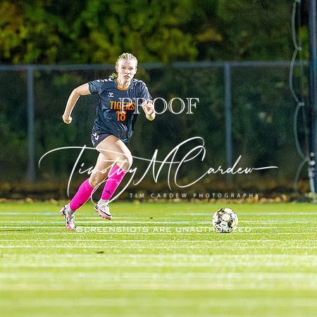 Ipswich vs Georgetown Girls Varsity Soccer 2024_2024-10-15_07-05-40_DT7T9642_@TimCardew_2024-Enhanced-NR