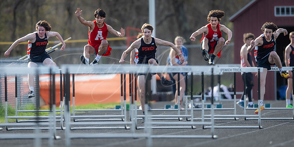 Ipswich vs Amesbury Varsity Spring Track & Field Event 2022_2022-05-05_05-04-08_AB5W4680_@TimCardew_2022