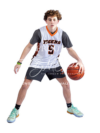 Ipswich HS Boys Basketball 2025 Media Day_2025-01-09_03-00-44_DT7T7912_@TimCardew_2025-Edit