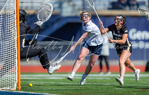 University of New Hampshire vs Bryant University Women’s Lacrosse Game 2022_2022-03-16_02-09-45_AB5W9465_@TimCardew_2022