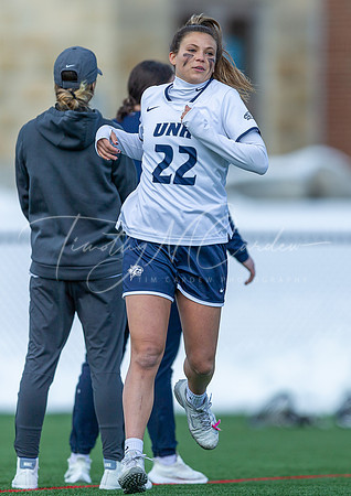 University of New Hampshire vs #25 University of Connecticut Women’s Lacrosse Game 2022_2022-02-27_02-00-14_AB5W3317_@TimCardew_2022