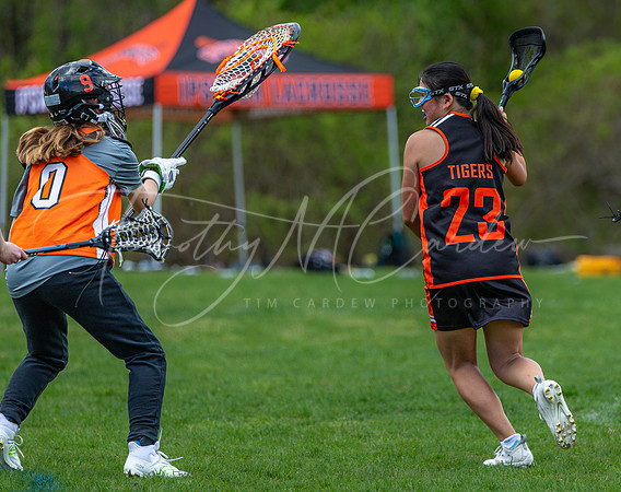 Ipswich Girls 7-8 Grade vs Beverly Youth Lacrosse Game 2022_2022-05-15_12-16-49_IM1D5013_@TimCardew_2022