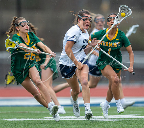 University of New Hampshire vs Vermont Women’s Lacrosse Game 2022_2022-04-16_01-45-44_AB5W0472_@TimCardew_2022