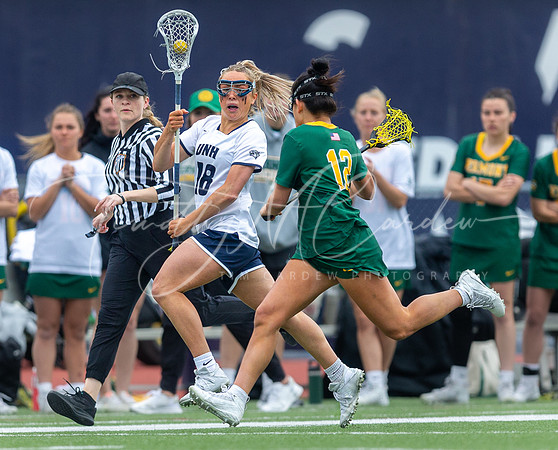 University of New Hampshire vs Vermont Women’s Lacrosse Game 2022_2022-04-16_01-22-21_AB5W9913_@TimCardew_2022