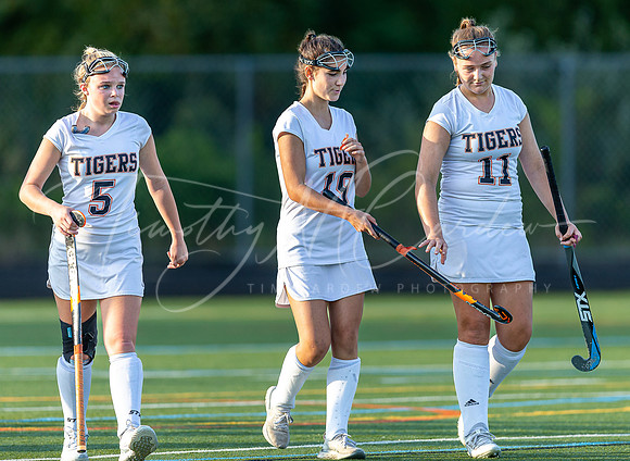 Ipswich vs Newburyport Varsity Field Hockey Game 2022_AB5W4903