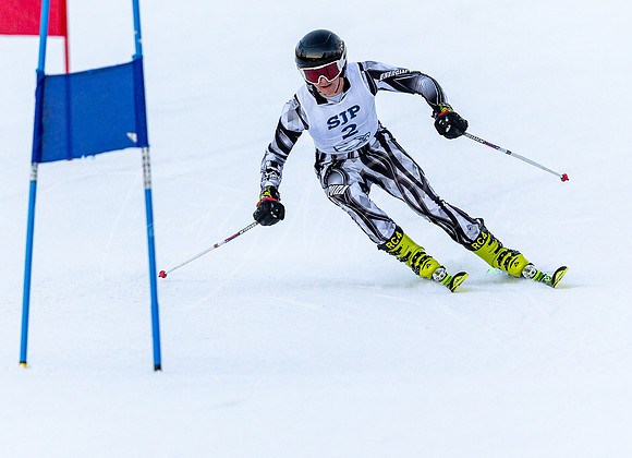 St. John’s Prep vs Haverhill & Newburyport  Varsity Ski Race 2022_2022-01-20_05-13-04_IM1D1297_@TimCardew_2022