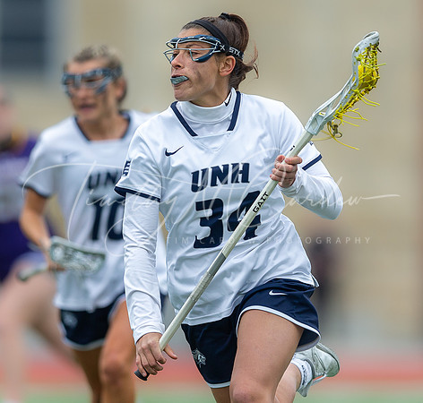 University of New Hampshire vs UAlbany Women's Lacrosse Game 2022_2022-04-06_02-14-57_AB5W5620_@TimCardew_2022