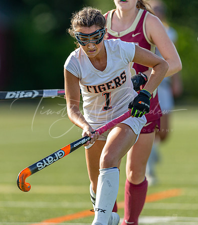 Ipswich vs Newburyport Varsity Field Hockey Game 2022_AB5W4036