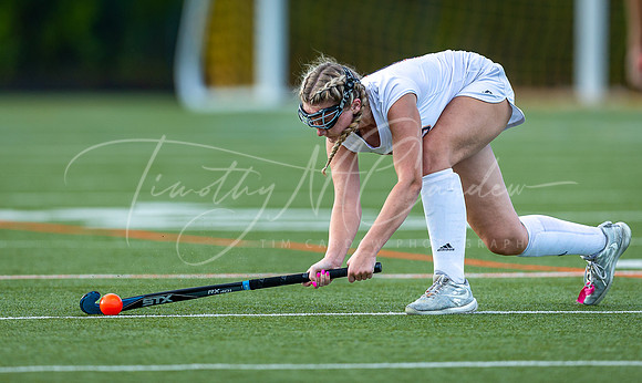 Ipswich vs Newburyport Varsity Field Hockey Game 2022_AB5W4308