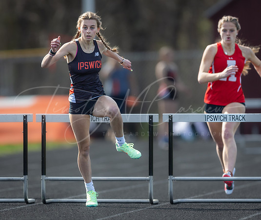 Ipswich vs Amesbury Varsity Spring Track & Field Event 2022_2022-05-05_04-24-23_AB5W4441_@TimCardew_2022
