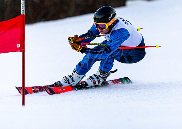 St. John’s Prep vs Haverhill & Newburyport  Varsity Ski Race 2022_2022-01-20_05-18-04_IM1D1419_@TimCardew_2022