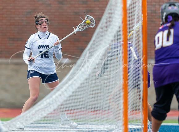 University of New Hampshire vs UAlbany Women’s Lacrosse Game 2022_2022-04-06_03-05-36_AB5W7137_@TimCardew_2022