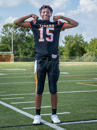 Ipswich Varsity Football Preseason Fall 2022_2022-08-29_03-15-31_IM1D0811_@TimCardew_2022