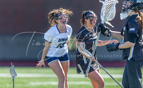 University of New Hampshire vs Bryant University Women’s Lacrosse Game 2022_2022-03-16_03-31-34_AB5W1483_@TimCardew_2022