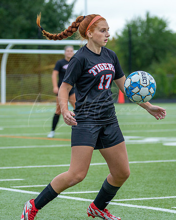 Ipswich vs North Reading Girls Varsity Soccer 2022_2022-09-20_04-43-20_DT7T1601_@TimCardew_2022