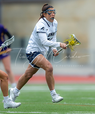 University of New Hampshire vs UAlbany Women’s Lacrosse Game 2022_2022-04-06_02-14-55_AB5W5607_@TimCardew_2022