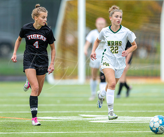 Ipswich vs North Reading Girls Varsity Soccer 2022_2022-09-20_04-54-58_AB5W5917_@TimCardew_2022