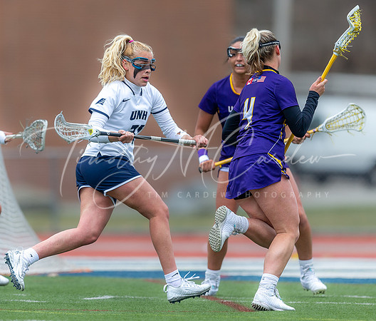 University of New Hampshire vs UAlbany Women’s Lacrosse Game 2022_2022-04-06_02-21-08_AB5W5789_@TimCardew_2022