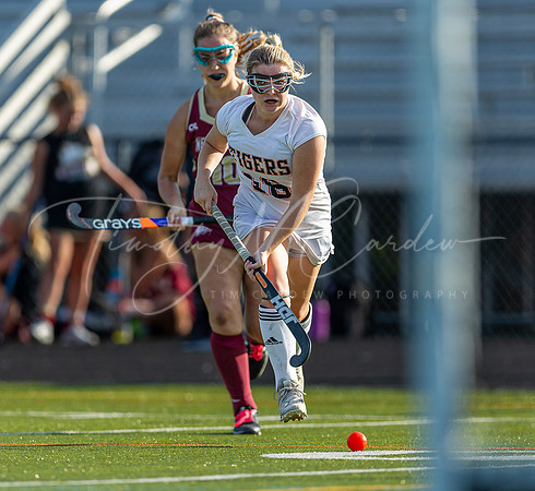 Ipswich vs Newburyport Varsity Field Hockey Game 2022_AB5W4107