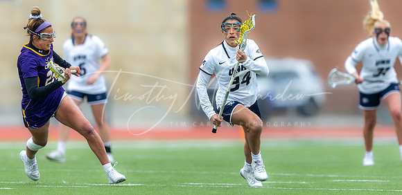 University of New Hampshire vs UAlbany Women’s Lacrosse Game 2022_2022-04-06_02-17-06_AB5W5658_@TimCardew_2022